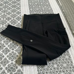 Lululemon black leggings